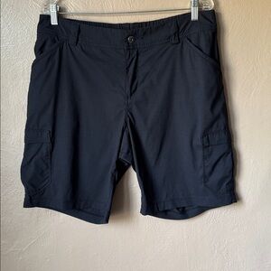 Duluth Trading Co Dark Cargo Shorts